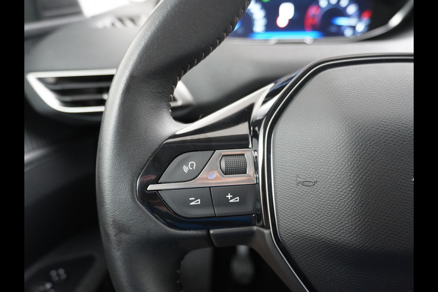 Peugeot 3008 T131PK Navi Camera Apple Carplay Android Pdc Mirror-Screen Auto BordHerkenning Ecc Cruise Control Bluetooth Regen-Licht Sensor L Privacy glass PureTech Blue Edition Executive Orig. NL se auto 1e eigenaar EURO6