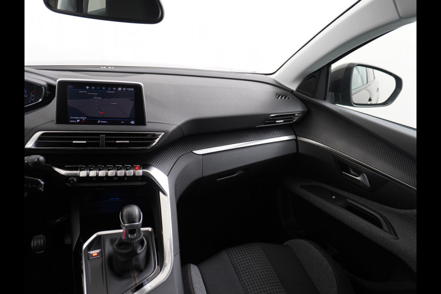 Peugeot 3008 T131PK Navi Camera Apple Carplay Android Pdc Mirror-Screen Auto BordHerkenning Ecc Cruise Control Bluetooth Regen-Licht Sensor L Privacy glass PureTech Blue Edition Executive Orig. NL se auto 1e eigenaar EURO6