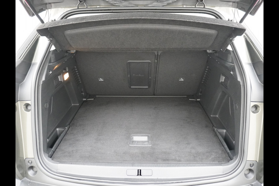 Peugeot 3008 T131PK Navi Camera Apple Carplay Android Pdc Mirror-Screen Auto BordHerkenning Ecc Cruise Control Bluetooth Regen-Licht Sensor L Privacy glass PureTech Blue Edition Executive Orig. NL se auto 1e eigenaar EURO6