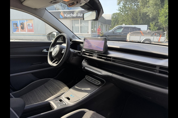 Jeep Avenger Longitude 54 kWh | Navi | Carplay | Stoelverwarming |