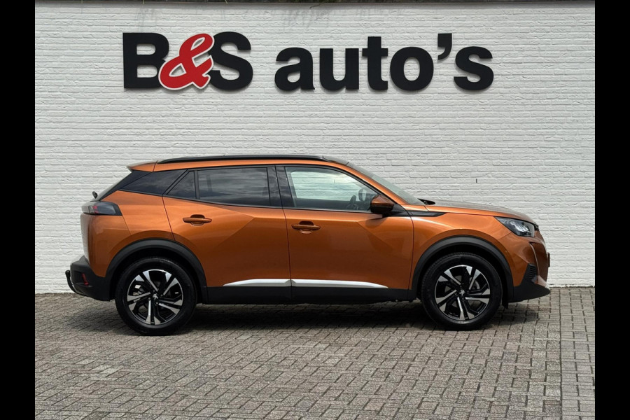 Peugeot 2008 1.2 PureTech Allure Automaat Led Panorama 360 Camera Trekhaak afn. Carplay Cruise
