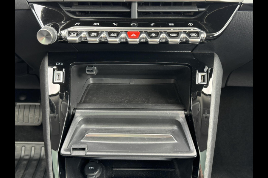 Peugeot 2008 1.2 PureTech Allure Automaat Led Panorama 360 Camera Trekhaak afn. Carplay Cruise