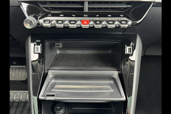 Peugeot 2008 1.2 PureTech Allure Automaat Led Panorama 360 Camera Trekhaak afn. Carplay Cruise