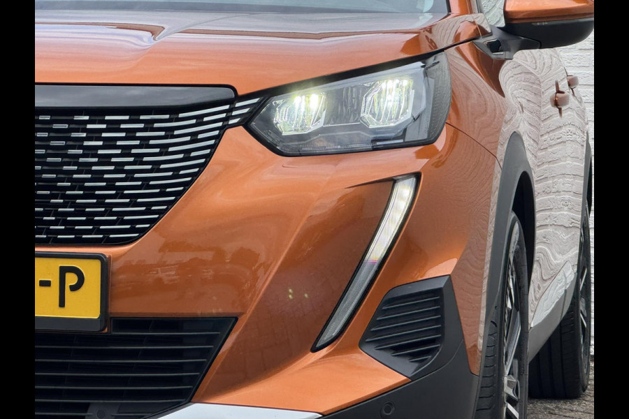 Peugeot 2008 1.2 PureTech Allure Automaat Led Panorama 360 Camera Trekhaak afn. Carplay Cruise