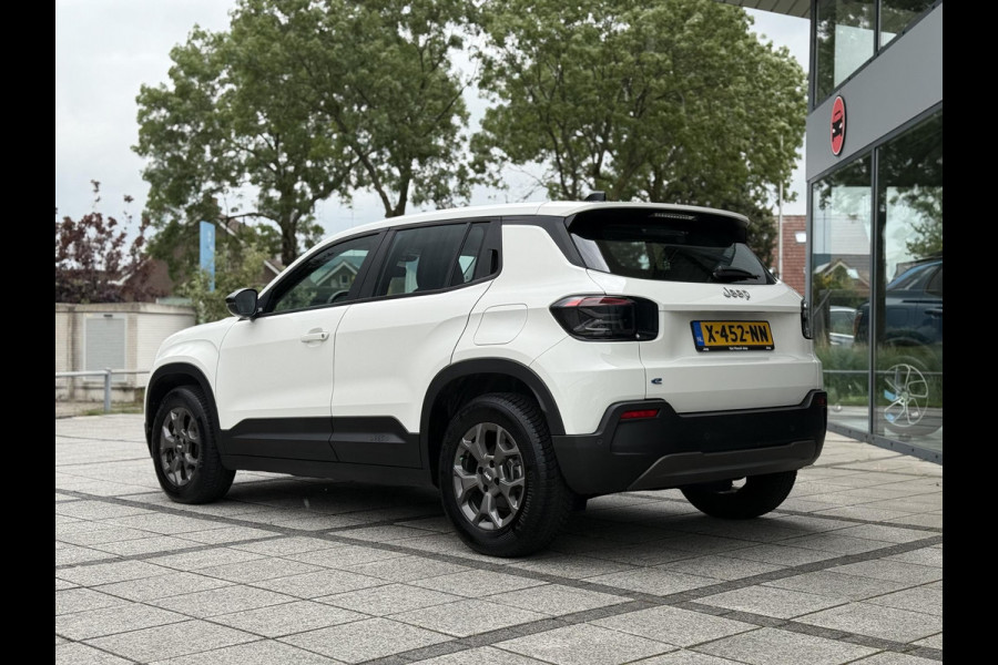 Jeep Avenger Longitude 54 kWh | Navi | Carplay | Stoelverwarming |