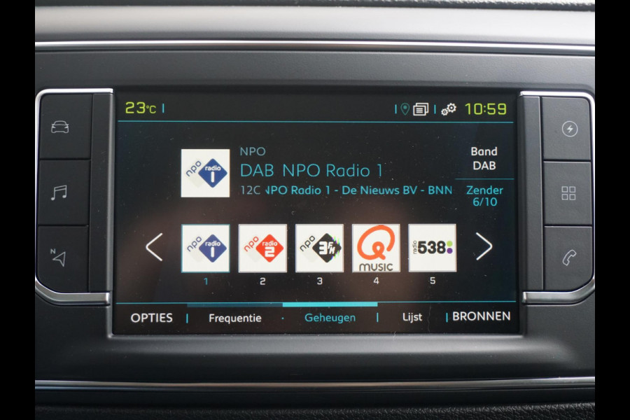 Peugeot e-Expert Dubbele Cabine 75 kWh | navi incl. Apple Carplay | laadruimtebetimmering | parkeersensoren | airco | cruise control | rijklaarprijs