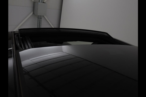 Land Rover Range Rover 4.4 SDV8 Autobiography | Panoramadak | Adaptive cruise | Leder | Meridian | 360 camera | Stoelventilatie | Head-Up | Massage