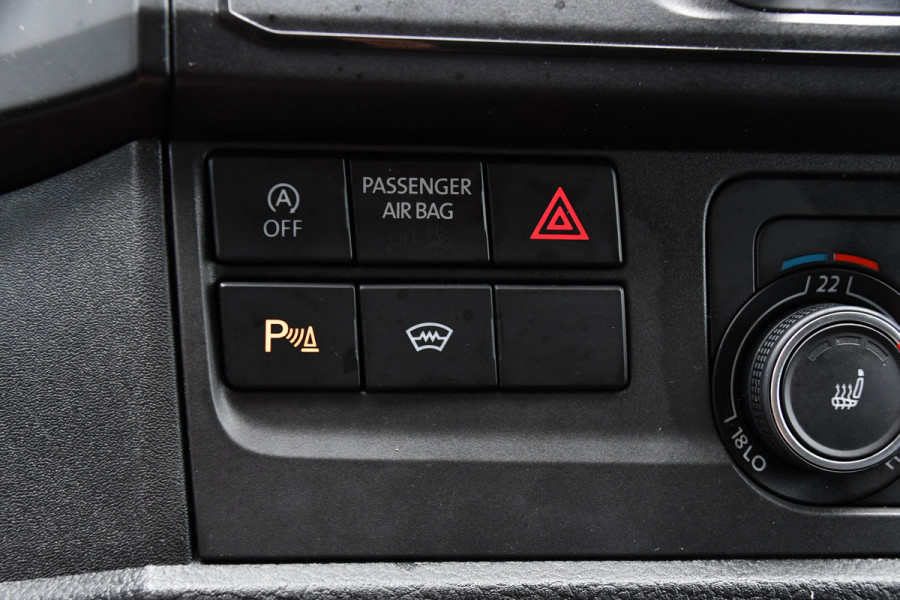 Volkswagen Transporter 2.0 TDI L1H1 Highline Adaptieve cruise, Sensoren 150PK, Automaat, Stoelverwarming, Airco, Trekhaak, Uniek!
