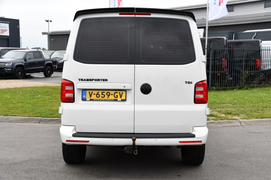 Volkswagen Transporter 2.0 TDI L1H1 Highline Adaptieve cruise, Sensoren 150PK, Automaat, Stoelverwarming, Airco, Trekhaak, Uniek!