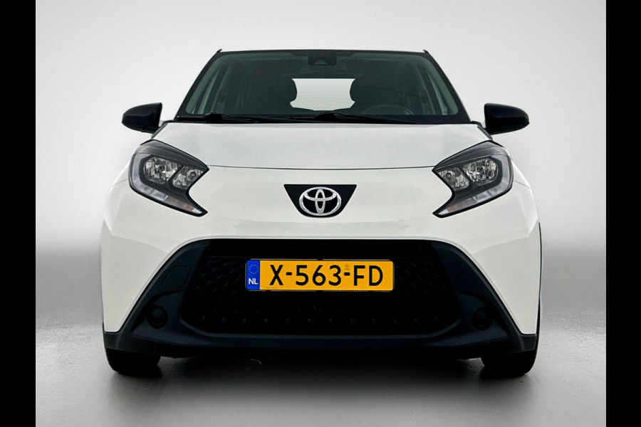 Toyota Aygo X 1.0 VVT-i MT Play AD-CRUISE CAMERA CARPLAY-NAVI