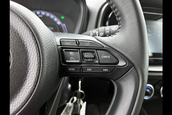 Toyota Aygo X 1.0 VVT-i MT Play AD-CRUISE CAMERA CARPLAY-NAVI