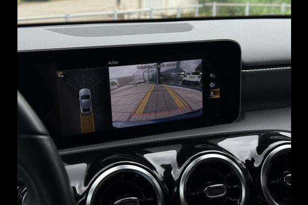Mercedes-Benz A-Klasse 180 Aut. Luxury M-BUX | LED | Navi | Camera | Carplay |