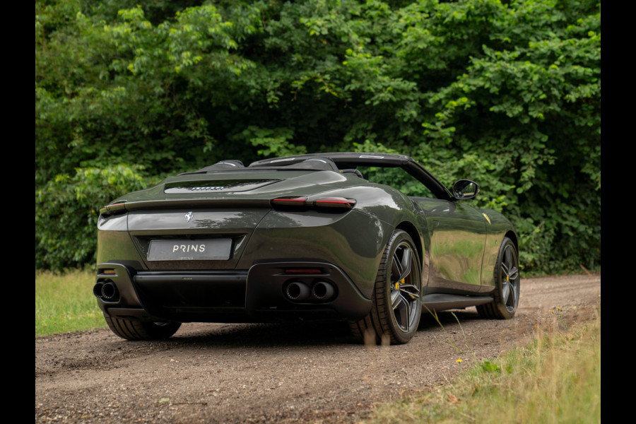 Ferrari Roma Spider 3.9 V8 | Pass. display | Daytona Seats | Carbon stuur | Grigio Scuro | Stoelventilatie