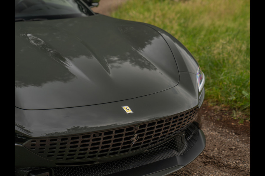 Ferrari Roma Spider 3.9 V8 | Pass. display | Daytona Seats | Carbon stuur | Grigio Scuro | Stoelventilatie