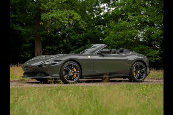 Ferrari Roma Spider 3.9 V8 | Pass. display | Daytona Seats | Carbon stuur | Grigio Scuro | Stoelventilatie