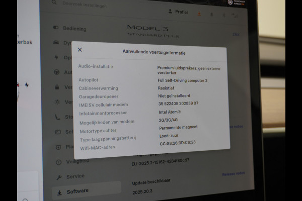 Tesla Model 3 RWD SR+ 60kWh 325PK FSD 3-Computer 18" AutoPilot Leder PanoDak Adaptive-Cruise Lmv Camera's Elektr.-Stuur+Stoelen+Spiegels+Geheu Navi LED Comfortstoelen ACC DAB Voorverwarmen interieur via App Keyless via Telefoonsleutel One-Pedal-Drive Origineel Nederlandse auto tot 11kw laden thuis! 1.584kg licht! Accu Garantie tot 28-04-2028/160.000km