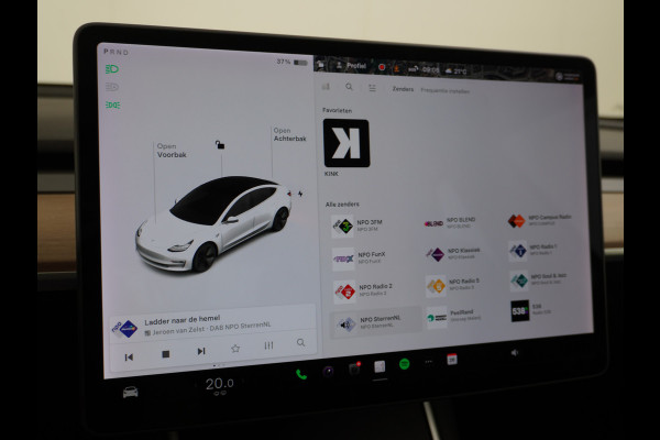 Tesla Model 3 RWD SR+ 60kWh 325PK FSD 3-Computer 18" AutoPilot Leder PanoDak Adaptive-Cruise Lmv Camera's Elektr.-Stuur+Stoelen+Spiegels+Geheu Navi LED Comfortstoelen ACC DAB Voorverwarmen interieur via App Keyless via Telefoonsleutel One-Pedal-Drive Origineel Nederlandse auto tot 11kw laden thuis! 1.584kg licht! Accu Garantie tot 28-04-2028/160.000km