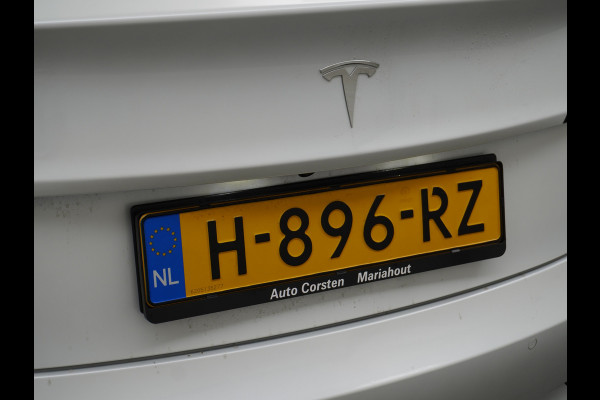 Tesla Model 3 RWD SR+ 60kWh 325PK FSD 3-Computer 18" AutoPilot Leder PanoDak Adaptive-Cruise Lmv Camera's Elektr.-Stuur+Stoelen+Spiegels+Geheu Navi LED Comfortstoelen ACC DAB Voorverwarmen interieur via App Keyless via Telefoonsleutel One-Pedal-Drive Origineel Nederlandse auto tot 11kw laden thuis! 1.584kg licht! Accu Garantie tot 28-04-2028/160.000km