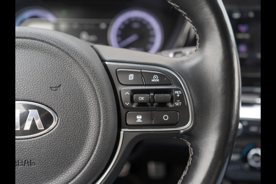 Kia Niro 1.6 GDi Hybrid DynamicPlusLine Nederlandse dealer onderhouden auto.| Stoel en stuurverwarming | Navigatie |