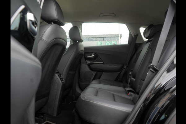 Kia Niro 1.6 GDi Hybrid DynamicPlusLine Nederlandse dealer onderhouden auto.| Stoel en stuurverwarming | Navigatie |