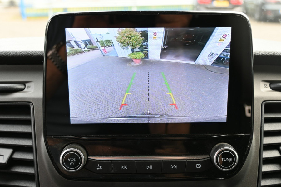 Ford Transit 350L 2.0 TDCI 170 pk L3H2 Trend Navigatie met camera, Trekhaak