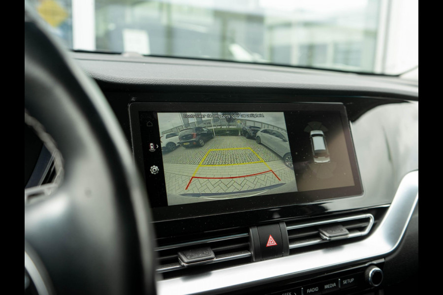 Kia Niro 1.6 GDi Hybrid DynamicPlusLine | Stoel en stuurverwarming | Achteruitrijcamera | Navigatie |