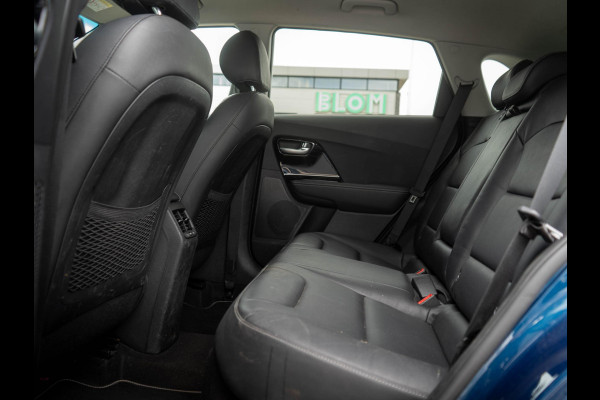 Kia Niro 1.6 GDi Hybrid DynamicPlusLine | Stoel en stuurverwarming | Achteruitrijcamera | Navigatie |