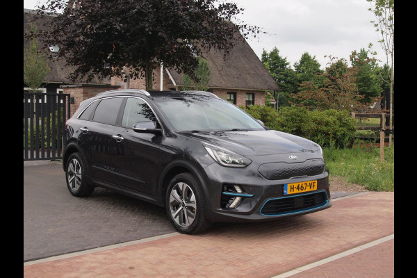Kia e-Niro ExecutiveLine 64 kWh | Camera | Apple Carplay | Cruise Control | JBL | Leer |