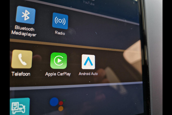 Volvo XC40 2.0 B3 Essential | Apple Carplay / Android Auto | Climate | PDC | DAB | Licht- en Regensensor | LED |