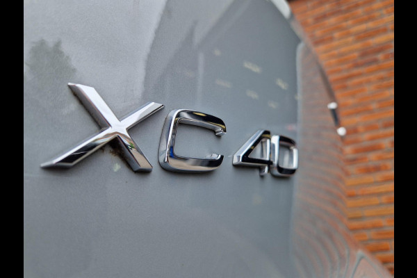 Volvo XC40 2.0 B3 Essential | Apple Carplay / Android Auto | Climate | PDC | DAB | Licht- en Regensensor | LED |