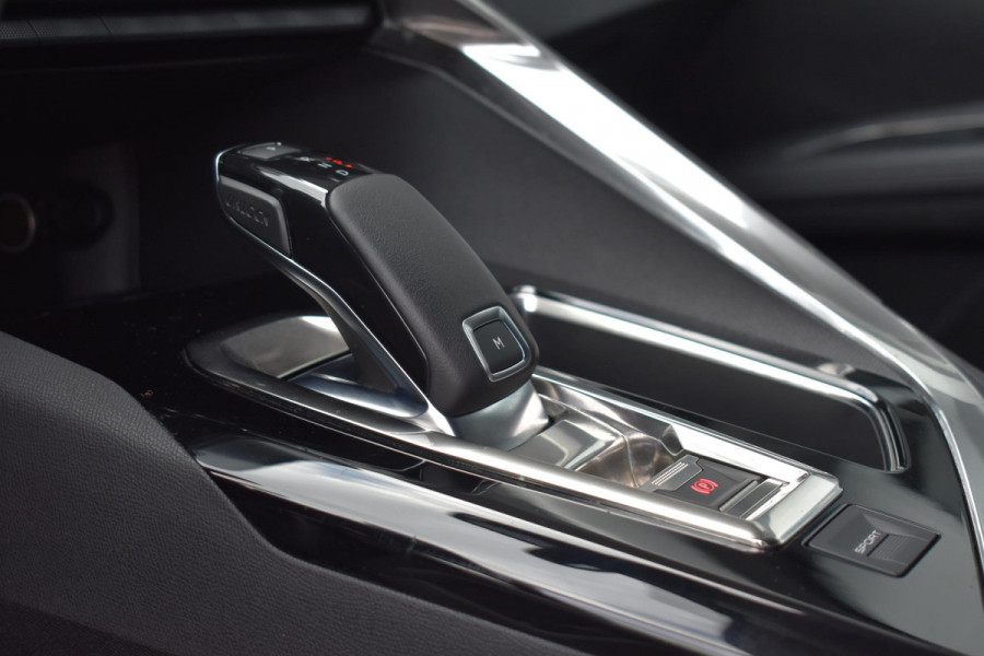 Peugeot 5008 1.2 PureTech 130PK Aut. Allure | Navi | 5 pers. | Incl. garantie