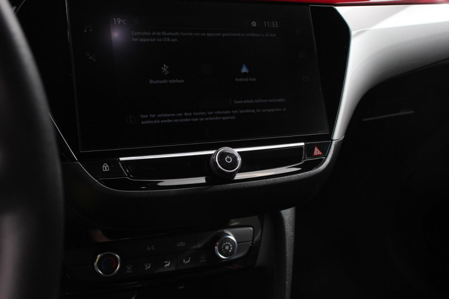 Opel Corsa 1.2 Turbo 102pk GS Line Opel Corsa 1.2 GS Line | Navigatie | Apple Carplay/Android Auto | Airco | Cruise Control | Lichtmetalen velgen | Digitaal Dashboard | Sportstoelen