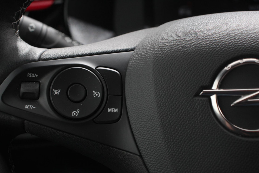 Opel Corsa 1.2 Turbo 102pk GS Line Opel Corsa 1.2 GS Line | Navigatie | Apple Carplay/Android Auto | Airco | Cruise Control | Lichtmetalen velgen | Digitaal Dashboard | Sportstoelen