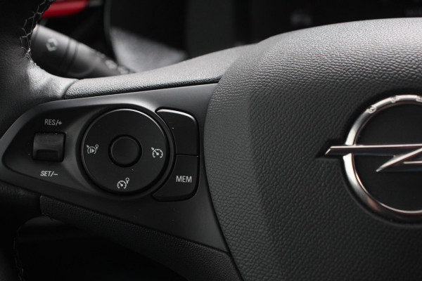 Opel Corsa 1.2 Turbo 102pk GS Line Opel Corsa 1.2 GS Line | Navigatie | Apple Carplay/Android Auto | Airco | Cruise Control | Lichtmetalen velgen | Digitaal Dashboard | Sportstoelen