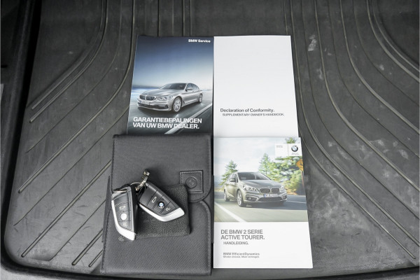 BMW 2 Serie Active Tourer 218i Sport Line Navi Camera Trekhaak