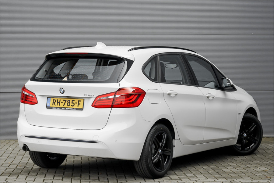 BMW 2 Serie Active Tourer 218i Sport Line Navi Camera Trekhaak