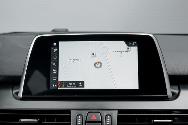 BMW 2 Serie Active Tourer 218i Sport Line Navi Camera Trekhaak