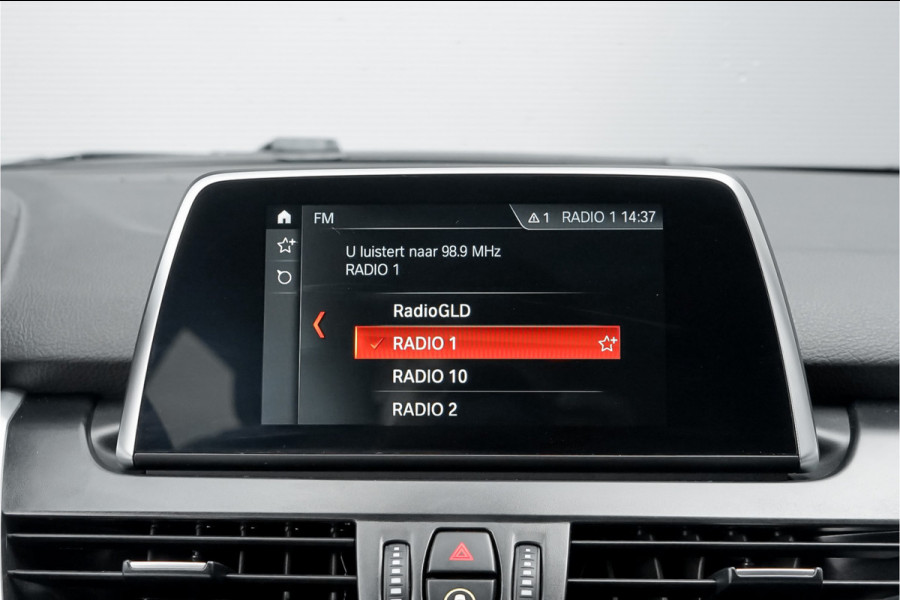 BMW 2 Serie Active Tourer 218i Sport Line Navi Camera Trekhaak