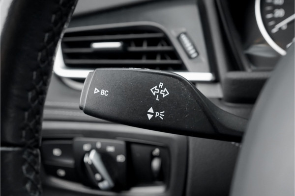 BMW 2 Serie Active Tourer 218i Sport Line Navi Camera Trekhaak