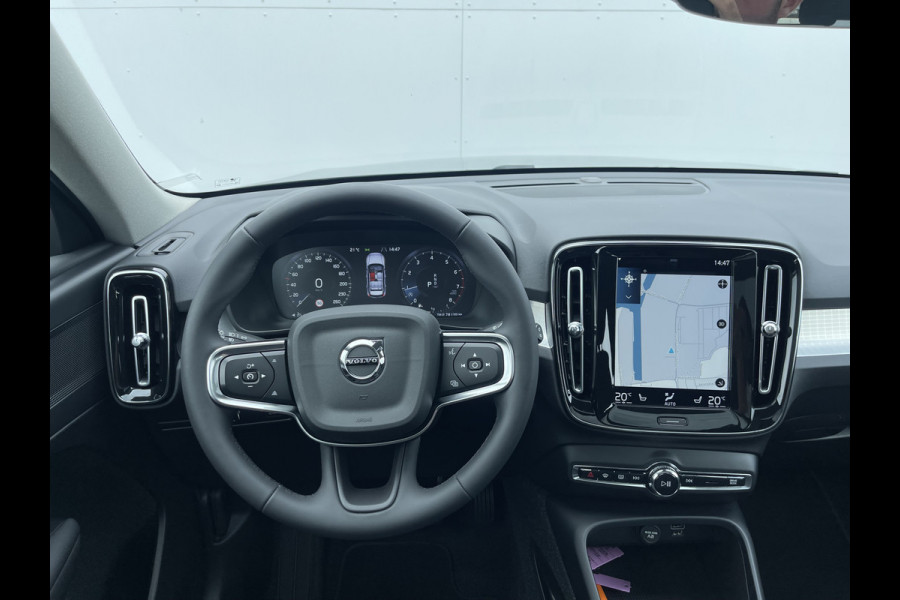 Volvo XC40 1.5 T3 Momentum | Pano | Camera | CarPlay | LED | DAB+ | 18 inch