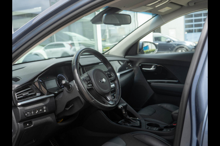 Kia Niro 1.6 GDi Hybrid DynamicPlusLine | Nederlandse dealer onderhouden auto | 18 inch lichtmetalen velgen | Stoel en stuur verwarming |