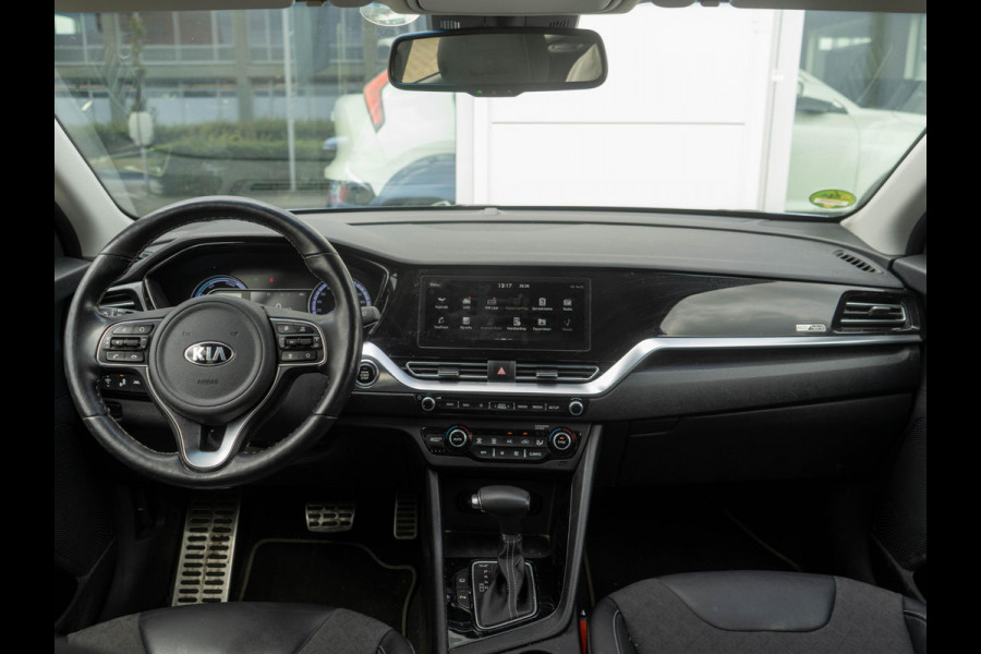 Kia Niro 1.6 GDi Hybrid DynamicPlusLine | Nederlandse dealer onderhouden auto | 18 inch lichtmetalen velgen | Stoel en stuur verwarming |