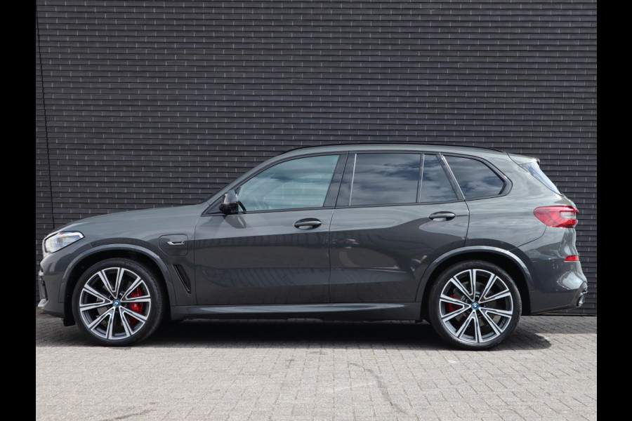 BMW X5 xDrive45e High Executive M Sport | Panorama | Copilot | Massage | Trekhaak |