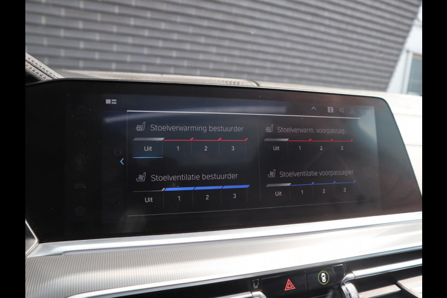 BMW X5 xDrive45e High Executive M Sport | Panorama | Copilot | Massage | Trekhaak |