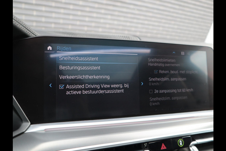 BMW X5 xDrive45e High Executive M Sport | Panorama | Copilot | Massage | Trekhaak |