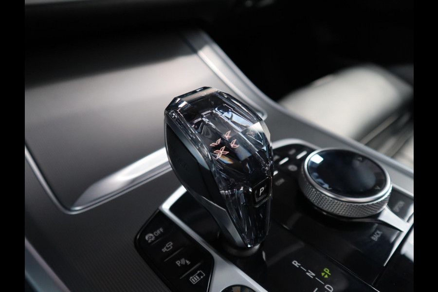 BMW X5 xDrive45e High Executive M Sport | Panorama | Copilot | Massage | Trekhaak |