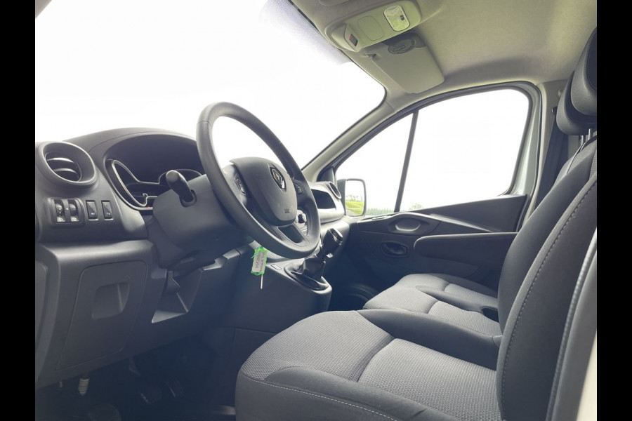 Renault Trafic 1.6 dCi E6 Comfort 3 Zits BPM Vrij! Lease €264 p/m, Airco, Navi, PDC, Cruise controle, Onderhoudshistorie aanwezig