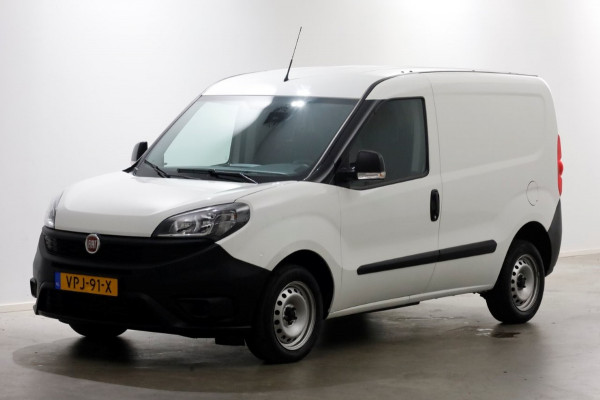 Fiat Doblò Cargo 1.6 MultiJet 105pk L1H1 Airco/Cruise Control/3 Pers. 03-2022