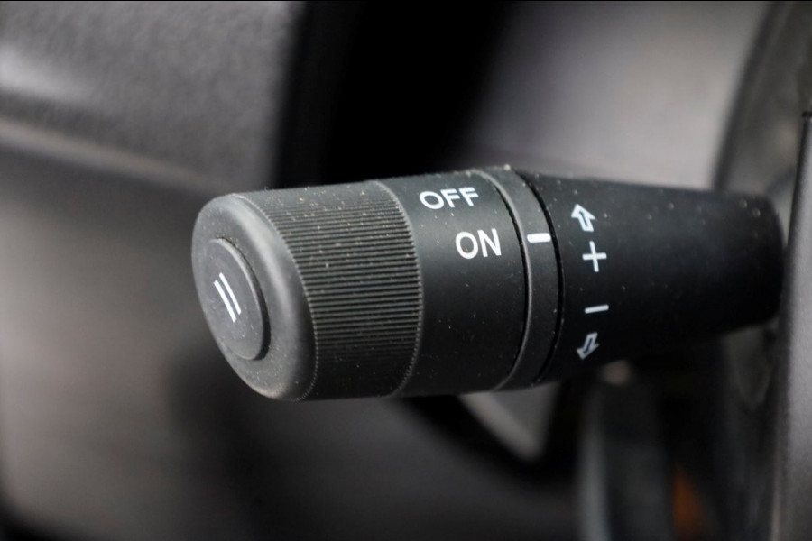 Fiat Doblò Cargo 1.6 MultiJet 105pk L1H1 Airco/Cruise Control/3 Pers. 03-2022