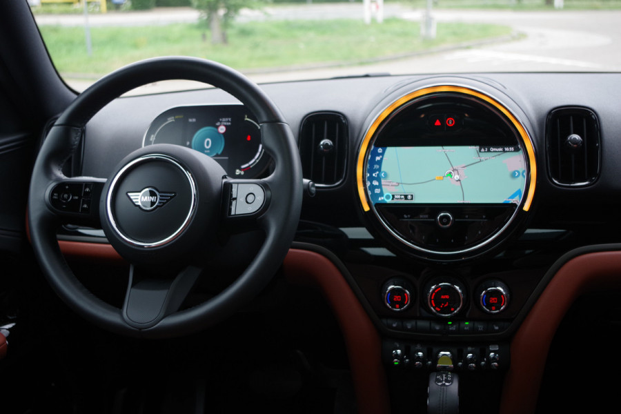 MINI Countryman 2.0 Cooper S E ALL4 Chili 220 PK PHEV, Panoramadak, Leder, Adap. Cruise Control, Camera